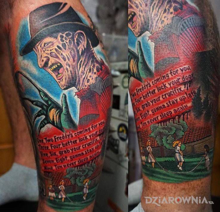 Tatuaż koszmar z ulicy wiązów w motywie napisy na nodze
