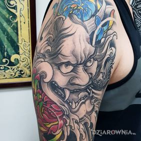 Tatuaż Demon japoński na ramieniu motyw: kolorowe styl: japońskie / irezumi