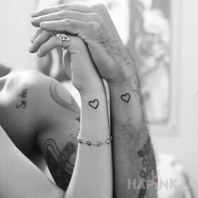 Tattoo Hearts on the wrist motif: Love
