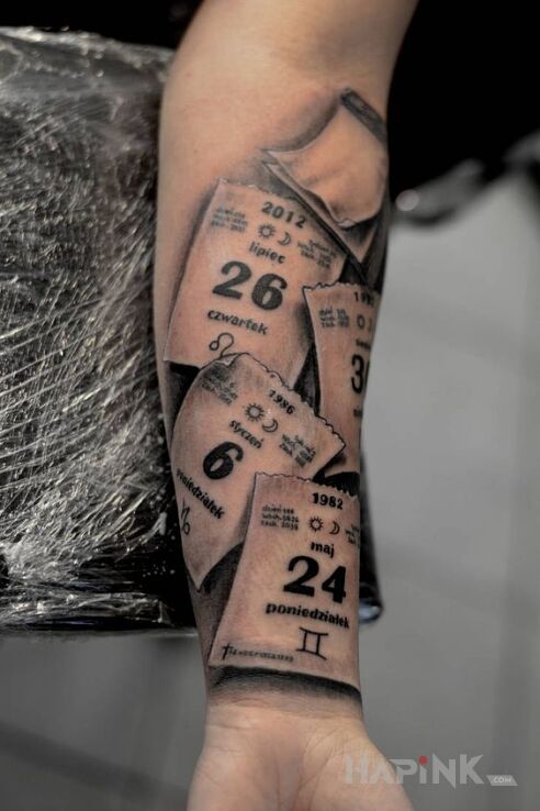 Tattoo Kartki z kalendarza in 3D motif and realistic style on the forearm
