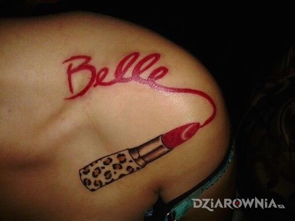 Tatuaż imię - belle w motywie pozostałe na ramieniu