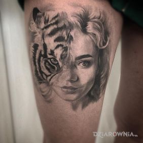 Tatuaż Tygrysica :) na nodze motyw: twarze styl: realistyczne