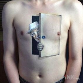Tattoo Curious fellow on the chest motif: 3D