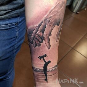 Tattoo Parent and child on the forearm motif: 3D style: realistic