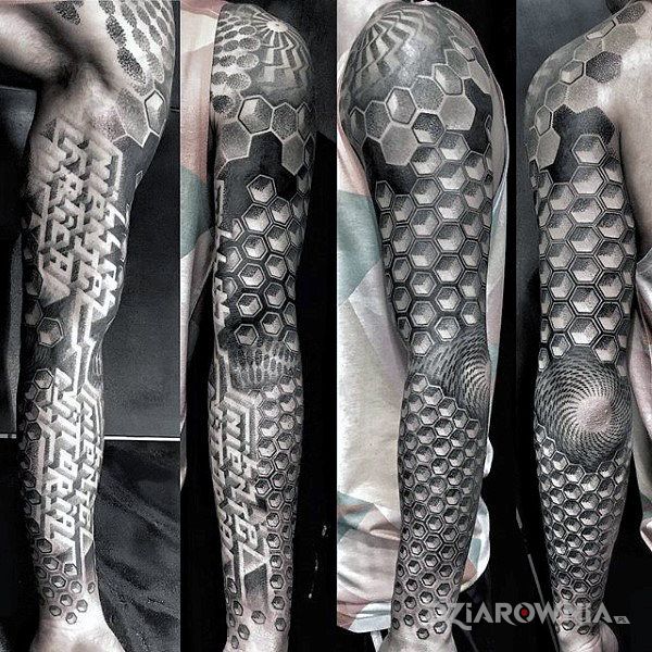 Tatuaż geo rękaw w motywie rękawy i stylu dotwork na przedramieniu