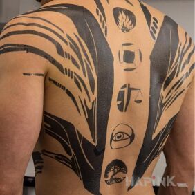 Tattoo Fractions on the back motif: other style: blackwork / blackout