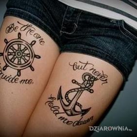 Tatuaż Be there to guide me, but never let me down na nodze motyw: napisy