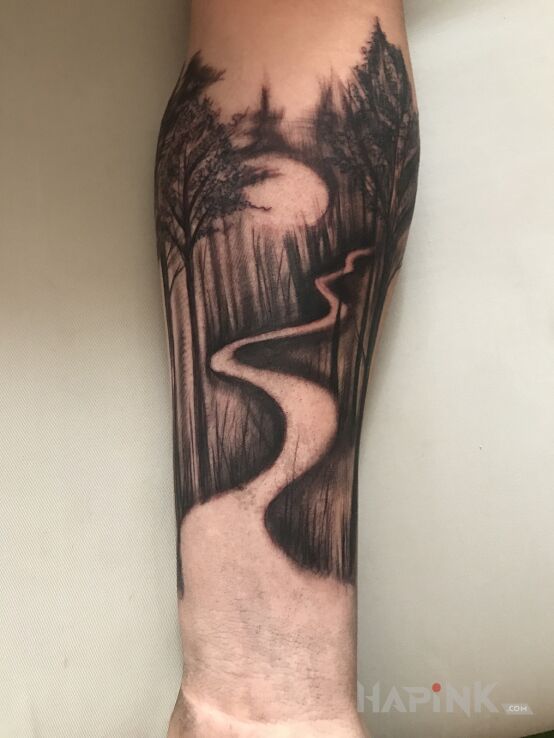 Tattoo Las, droga in black and gray motif and graphic / illustrative style on the forearm
