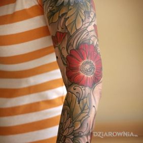 Tatuaż Kwiecisty rękaw na przedramieniu motyw: rękawy