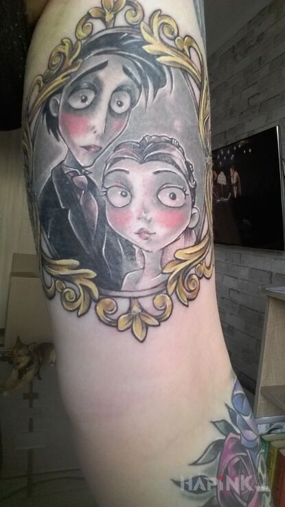 Tattoo Viktor Van Doort i Viktoria Everglot in characters motif and graphic / illustrative style on the upper arm