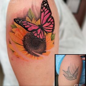 Tattoo Cover butterfly, sunflower on the upper arm motif: 3D style: realistic