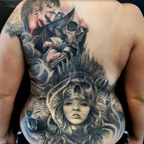 Tattoo Woman, wolf, lion, skull on the back motif: skulls style: realistic