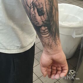 Tattoo A continuation of the previous on the wrist motif: skulls style: realistic