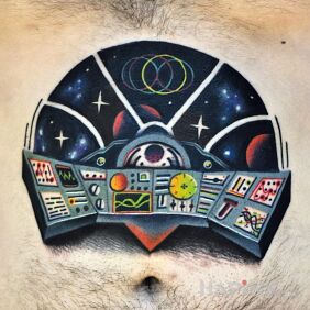 Tattoo Console on the stomach motif: other