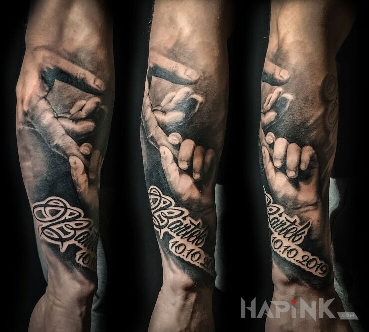 Tattoo Pamiątka in lettering motif and realistic style on the forearm