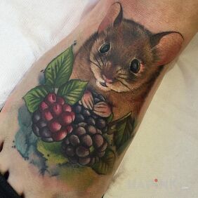 Tattoo Animal on the foot motif: animals