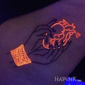 Tattoo Glowing rope on the leg motif: anatomical style: contour / linework