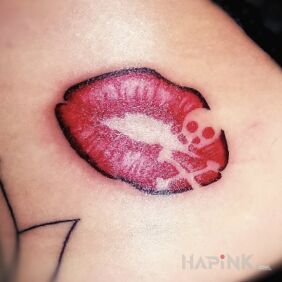 Tattoo Mouth on the buttocks motif: colorful style: graphic / illustrative