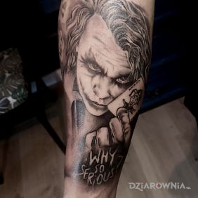Tatuaż Joker na przedramieniu motyw: postacie styl: realistyczne