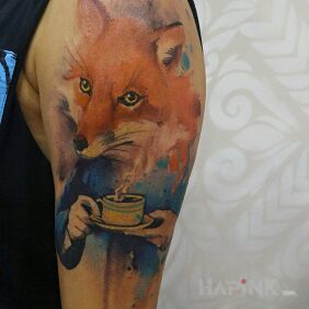 Tattoo Mr. fox on the upper arm motif: characters style: Watercolor
