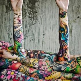 Tattoo Colorful tattoos on the upper arm motif: sleeves