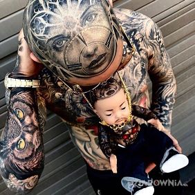 Tatuaż Dobra bania na głowie motyw: 3D styl: realistyczne
