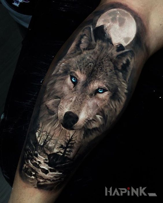 Tattoo Wilczek in animals motif and realistic style on the calf