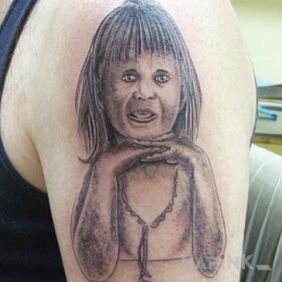 Tattoo Failed tattoo on the upper arm motif: funny