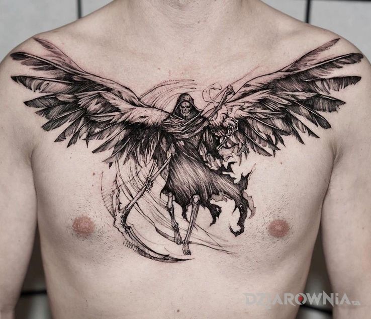 Tatuaż ponury żniwiarz w motywie skrzydła i stylu szkic na obojczyku