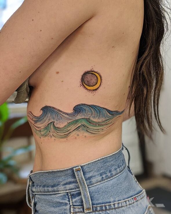 Tattoo Rodem z prawdziwego obrazu in other motif and graphic / illustrative style on the ribs