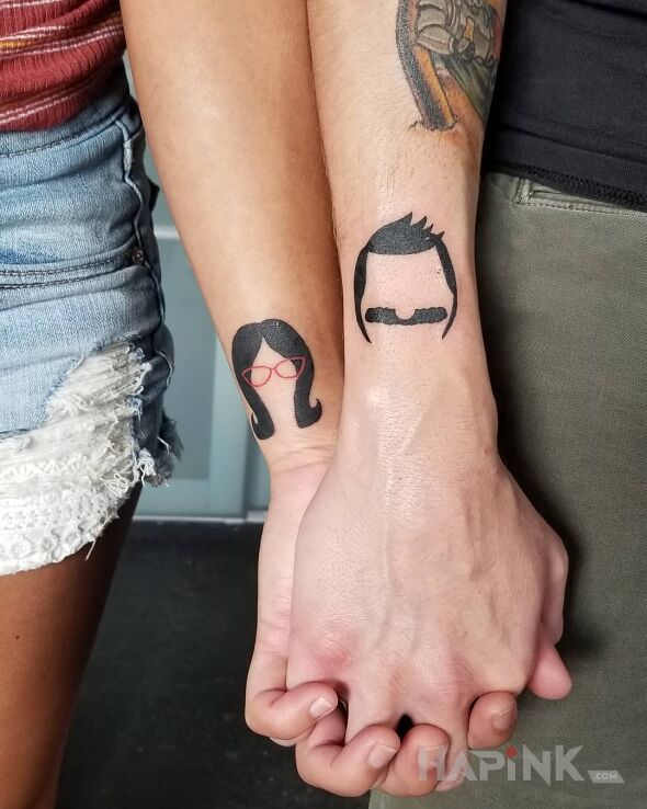 Tattoo Pomysłowe tatuaże in Love motif and minimalistic style on the wrist