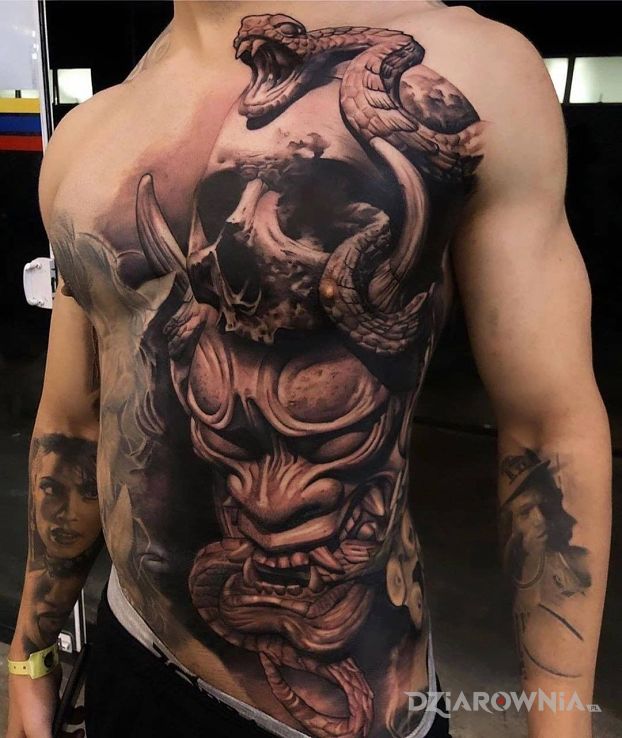 Tatuaż japoński demon w motywie demony i stylu realistyczne na brzuchu