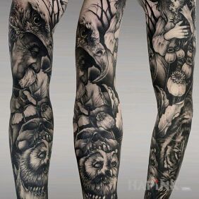 Tattoo Characters like a fairy tale on the upper arm motif: animals style: graphic / illustrative