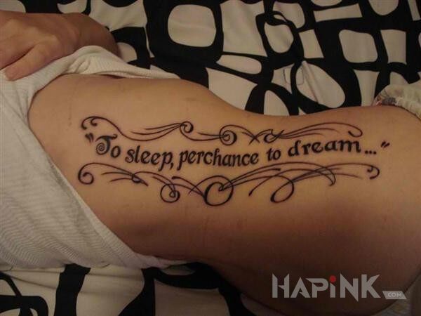 Tattoo Fajnie zrobiony napis in lettering motif on the ribs