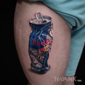 Tattoo Red Bull on the leg motif: 3D