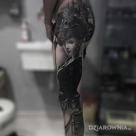 Tatuaż Panienka na przedramieniu motyw: twarze styl: realistyczne