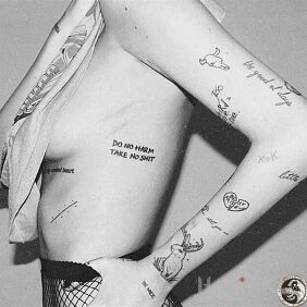 Tattoo Don't hurt on the ribs motif: lettering style: minimalistic