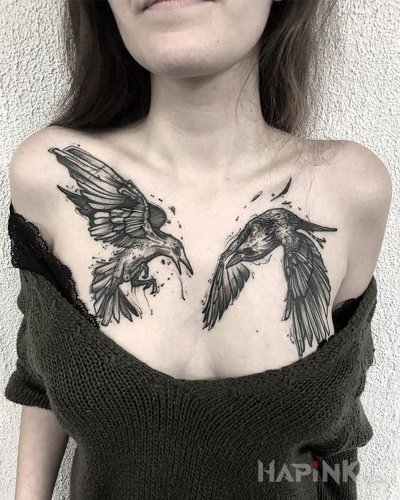 Tattoo Dwa kruki in black and gray motif and graphic / illustrative style on the chest