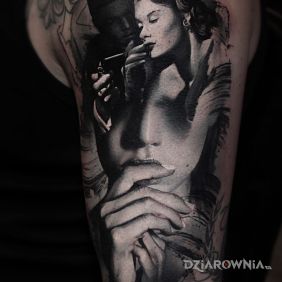 Tatuaż Taki laczony portret na ramieniu motyw: postacie styl: realistyczne