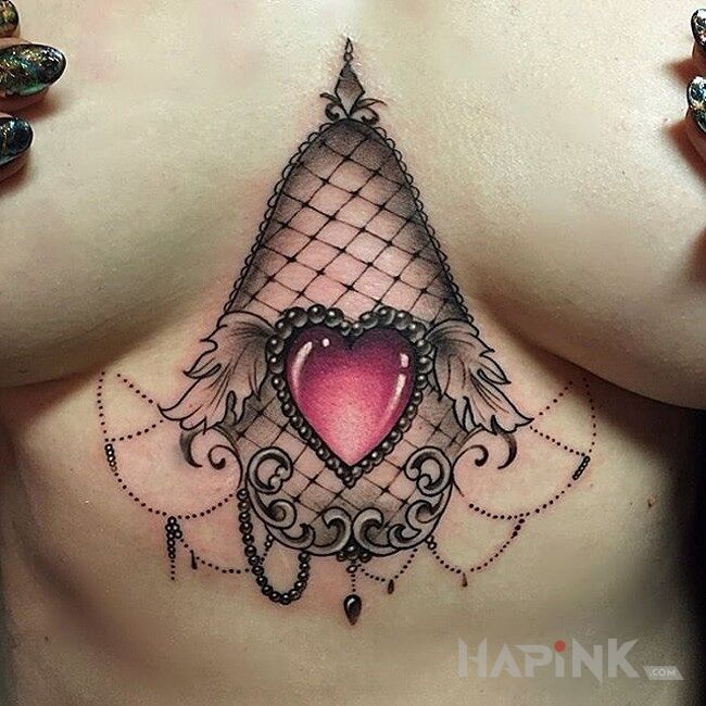 Tattoo Serce in other motif on the stomach