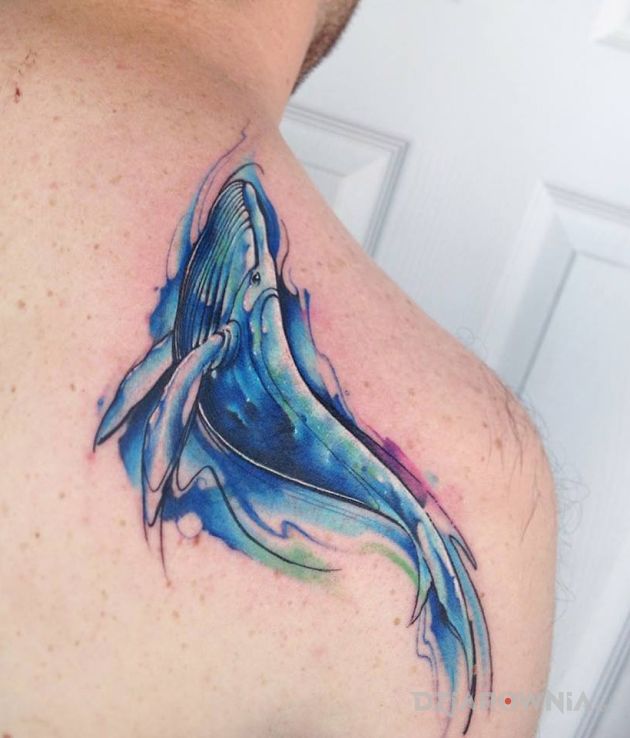 Tatuaż waleń w motywie zwierzęta i stylu watercolor na łopatkach