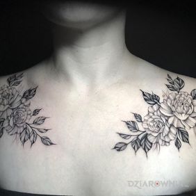 Tatuaż Kwiaty na obojczykach na klatce motyw: kwiaty styl: graficzne / ilustracyjne
