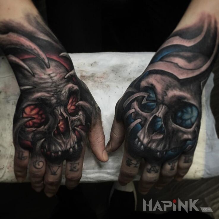 Tattoo Czachy in 3D motif on the hand