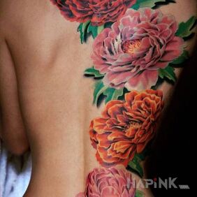 Tattoo Lots of flowers on the back motif: flowers