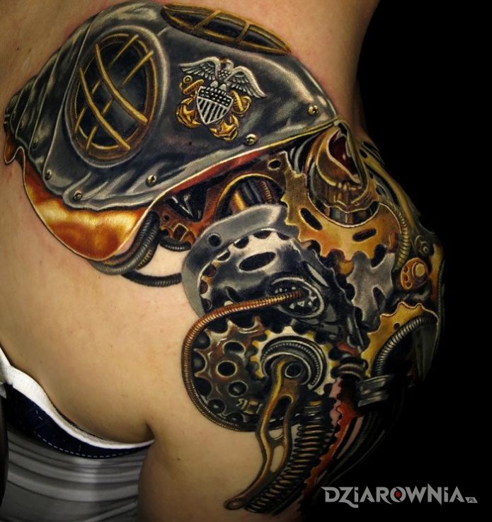 Tatuaż ciekawe 3d w motywie kolorowe i stylu biomechanika na łopatkach