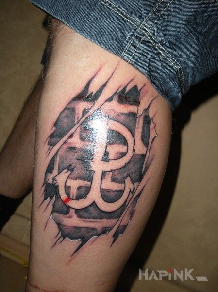 Tattoo Dla patriotow in patriotic motif on the leg