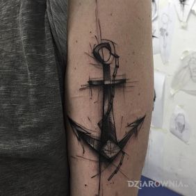 Tatuaż KotwicA na przedramieniu motyw: pozostałe