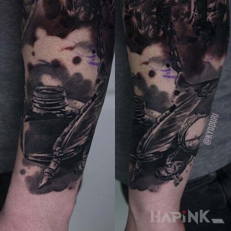 Tattoo Długopis i atrament in objects motif and realistic style on the forearm