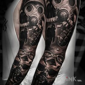 Tattoo War on the upper arm motif: 3D style: realistic
