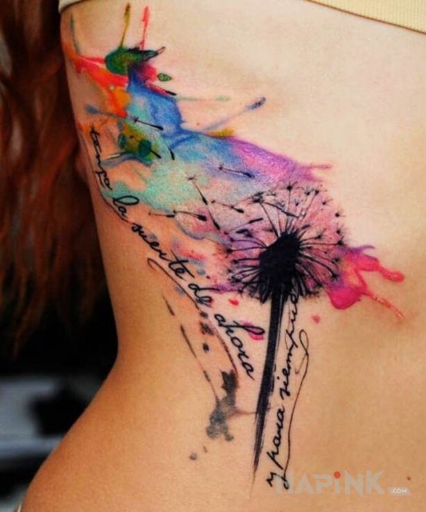 Tattoo Abstrakcyjny dmuchawiec in flowers motif on the back